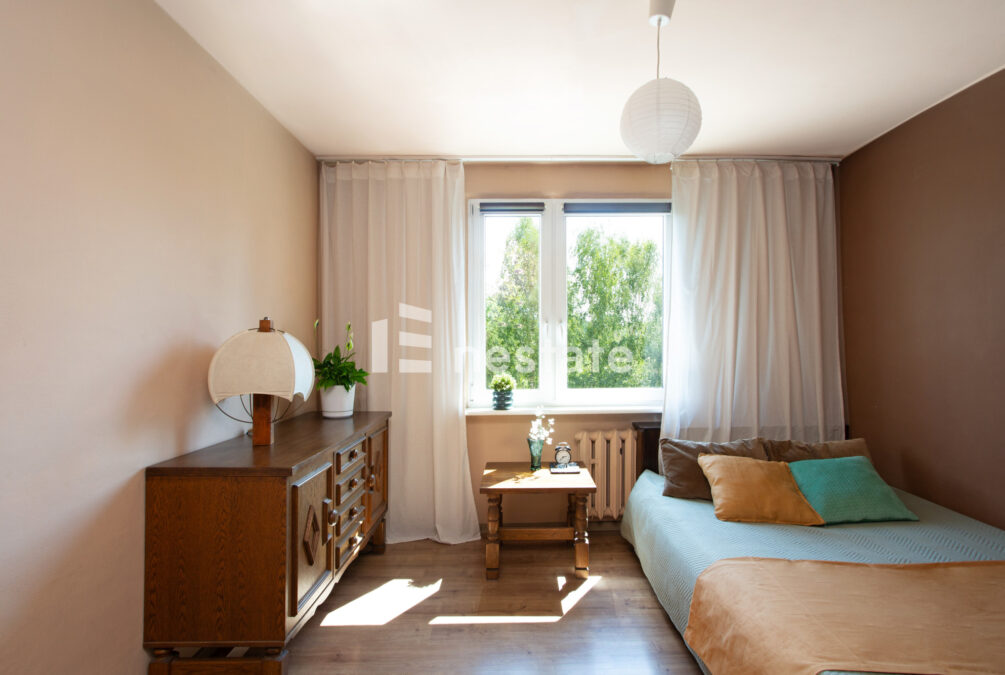 Do remontu, blisko parku, duży balkon